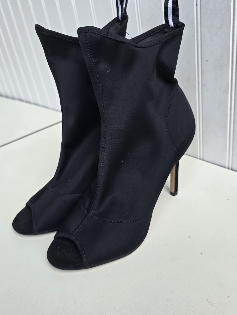 Catherine Malandrino Women’s Shoes Heels Stretch Peep Toe Black Booties Sz 8